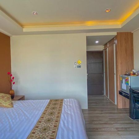 Plearnwan Deluxe Mansion Hotell Bangkok Eksteriør bilde