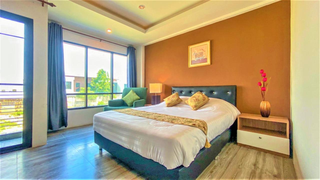 Plearnwan Deluxe Mansion Hotell Bangkok Eksteriør bilde